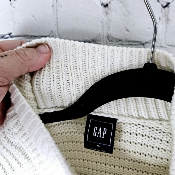 GAP | mock neck cable fisherman chunky knit full zip sweater - Picture 6 of 9